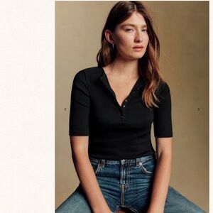 Sézane Theodora Ribbed Henley Top - Black - Small